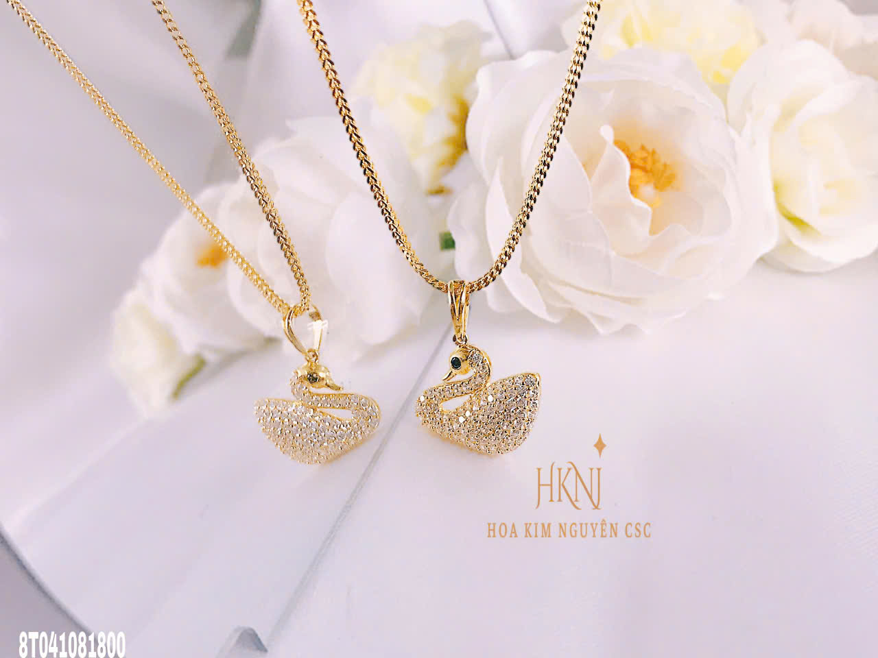  Mặt dây chuyền 8T041081800
